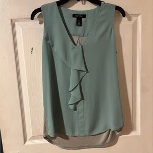 White House Black Market Light Teal Ruffle Front V-Neck Hi-Low Sleeveless Top